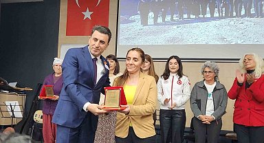 Tunceli'de sanatın gücüyle kadına yönelik şiddete karşı etkileyici mesaj