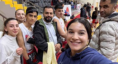 Tunceli'den kick boksta büyük başarı