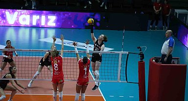 Türk Hava Yolları, Avarca de Menorca'yı 3-1 mağlup etti