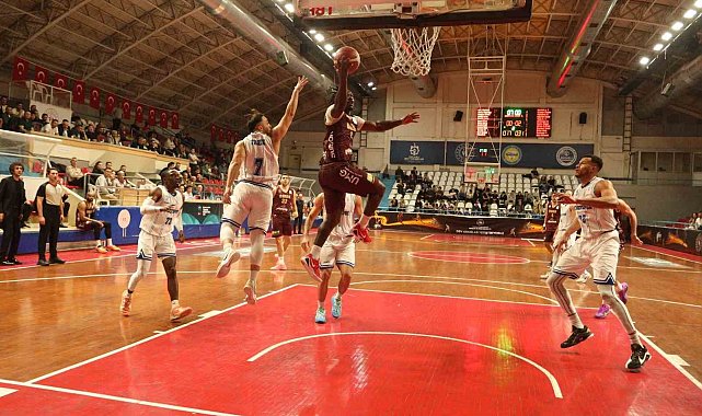 Türkiye Basketbol Ligi: Kocaeli BŞB Kağıtspor: 61 - Bandırma Bordo Basketbol: 82