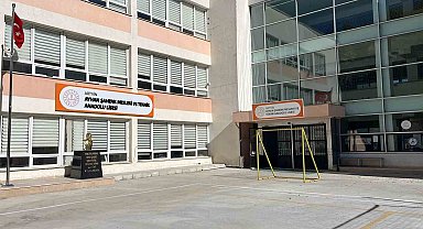 Uçurumun kenarındaki okulda eğitim yeniden başladı