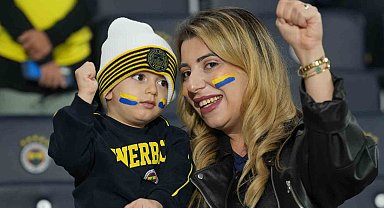 UEFA Avrupa Ligi: Fenerbahçe: 0 - Ferencvaros: 0