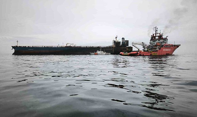 Ulaştırma ve Altyapı Bakanlığı: "Patlama ve yangın meydana geldiği ihbarı alınan KAIROS isimli gemideki yangın tamamen söndürülmüştür"