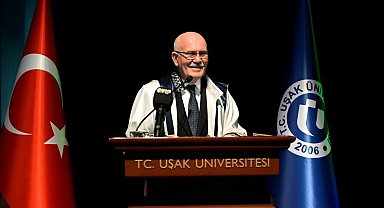 Uşak Üniversitesi'nde Akademik Yükselme ve Cübbe Giyme Töreni gerçekleşti