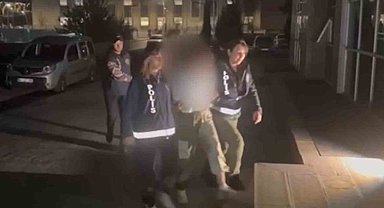 Uşak'ta otomobili çalan şüpheliler yakalandı