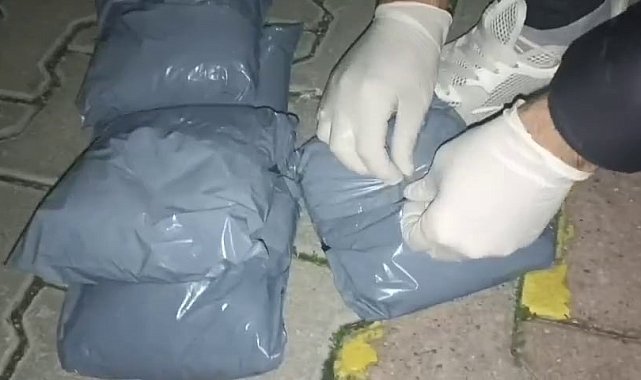 Uyuşturucu sevkiyatında yakalanan emekli polis tutuklandı