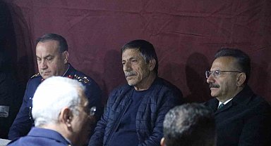 Vali Aksoy, şehit Üsteğmen Emre Mercan'ın baba ocağını ziyaret etti