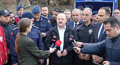 Vali Dallı'dan kayıp anne ve oğlu hakkında açıklama: "Tüm ihtimalleri değerlendiriyoruz"