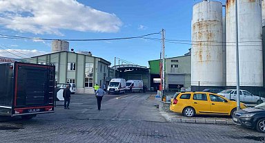 Yağ fabrikasında patlamada: 10 yaralı