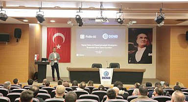 Yapay zeka ve pazarlamadaki dönüşüm Denizli'de konuşuldu