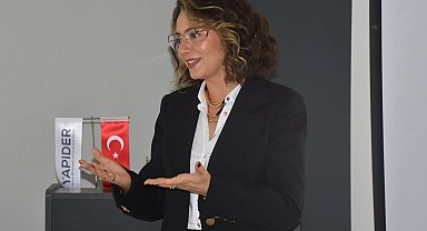 YAPİDER söyleşileri'nde "Yeşilin Ekonomisi" konuşuldu