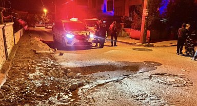 Yeni asfaltlanan bölümde göçük oluştu