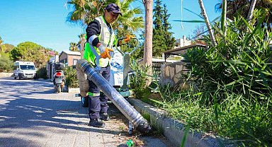 Yeni nesil elektrikli yol süpürme araçları Bodrum'da