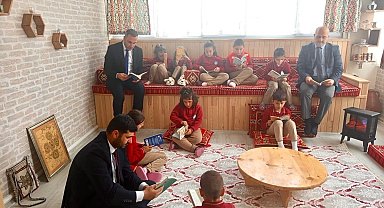 Yeni yapılan kültür odasında kitap okuma etkinliği gerçekleştirildi