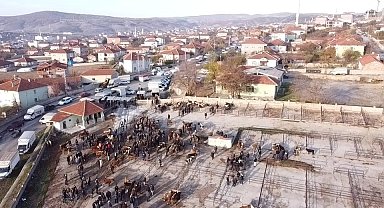 Yozgat'ta 2 aydır kapalı olan hayvan pazarı açıldı