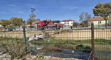 Yozgat'ta araç kanala uçtu 1 kişi yaralandı