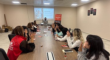 Yurtta kalan öğrencilere bilgilendirmede bulunuldu