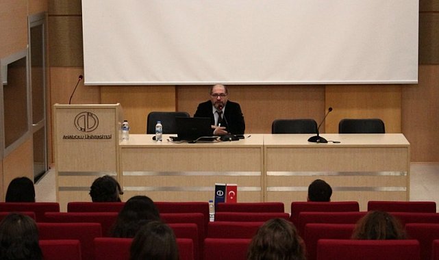 'Antik Çağ'da Seramik Kaplar Işığında Yemek Kültürü' semineri düzenlendi
