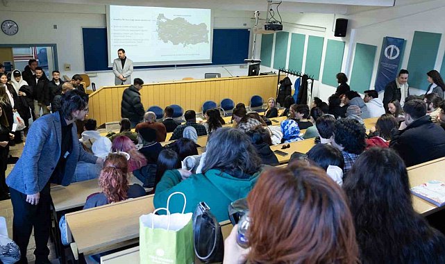 'Toprağın Altından Sofranın Üstüne: Küllüoba'da Ekmeğin Arkeolojisi' başlıklı seminer düzenlendi