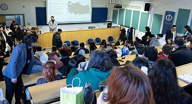 'Toprağın Altından Sofranın Üstüne: Küllüoba'da Ekmeğin Arkeolojisi' başlıklı seminer düzenlendi