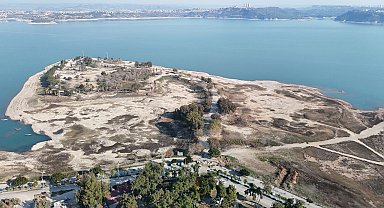 Adana'da yıkım yapılan Amerikan Adası girişi kayalarla kapatıldı