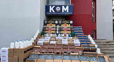 Adana'da yılbaşı öncesi kaçak içki operasyonu: 4 ton etil alkol ele geçirildi