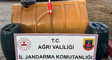 Ağrı'da yolcu otobüsünde 245 litre kaçak akaryakıt ele geçirildi