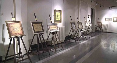 Ailenin önemi, hat sanatının zarafetiyle yorumlandı