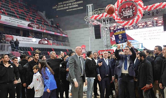 AK Parti Gaziantep Milletvekili Bozgeyik: "Gaziantep sporla büyüyor"