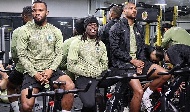 Alanyaspor, Antalyaspor maçı hazırlıklarını tamamladı