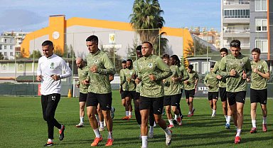 Alanyaspor, Çorum FK maçı hazırlıklarını tamamladı