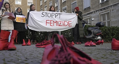 Almanya'da her 3 dakika 1 kadın şiddet görüyor, her gün 1 kadın cinayeti yaşanıyor 