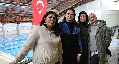Amasya'da anneler polisten yüzme kursu istedi: "Bizim zamanımızda böyle imkan yoktu"
