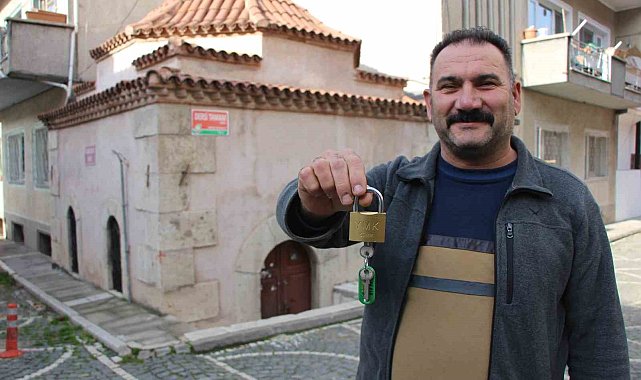 Amasya'da kapısına kilit vurulan 9 türbeden 5'i yeniden ziyarete açıldı