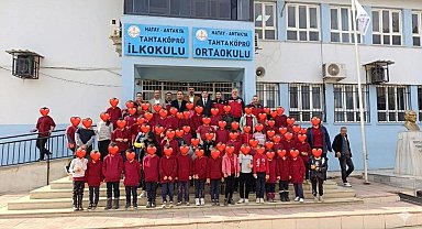 Antakya'da öğrencilere "Balık Yiyelim, Sağlıklı Büyüyelim Projesi" anlatıldı