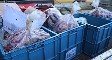 Antalya otogarında 270 kilo uygunsuz taşınan et bulundu