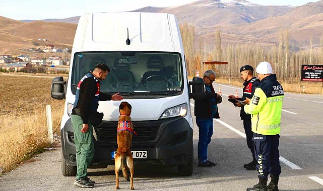 Araçlara kış denetimi: Jandarma lastik ve donanımları kontrol etti