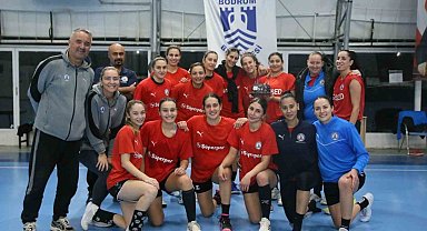 Armada Praxis Yalıkavakspor ikinci yarı hazırlıklarına başladı