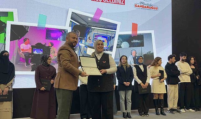 Arnavutköy Belediyesi Yeni Medya Akademisi ilk mezunlarını verdi