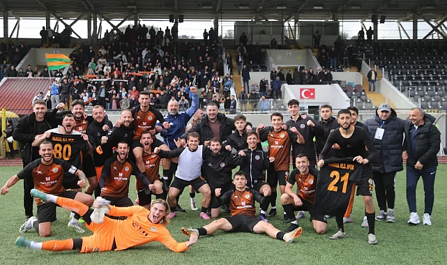 Artvin Murgul Belediyespor 3 puanı 3 golle aldı