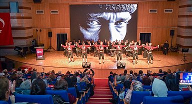 Atatürk'ün Ankara'ya gelişinin yıldönümü sanatla kutlandı