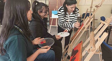 Atık ahşaplar sanata dönüşüyor