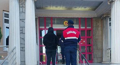 Aydın'da 2 aranan şahıs operasyonla yakalandı