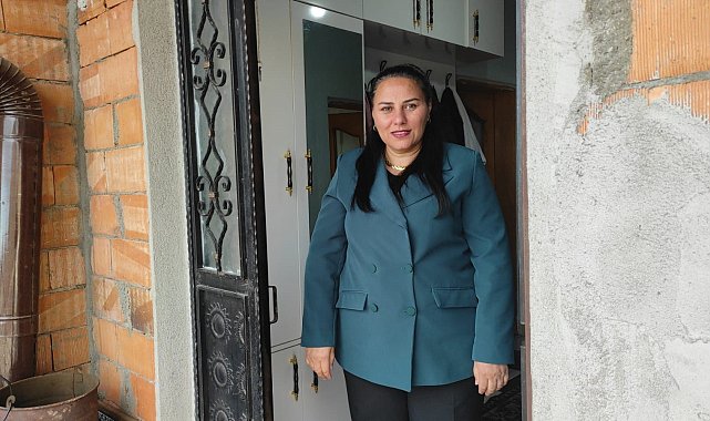 Aydıncık ilçesinin tek kadın muhtarı, köyünün sorunlarını tek tek çözüyor