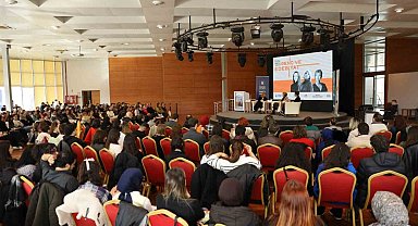 Ayşe Kulin'den gençlere hayat dersleri