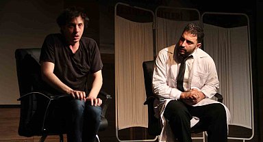 Bağımlılık Farkındalığı Tiyatro Oyunu Fethiye'de Öğrencilerle Buluştu