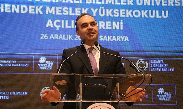 Bakan Kacır: "Askeri insansız hava aracı üretiminde dünya lideri olduk"