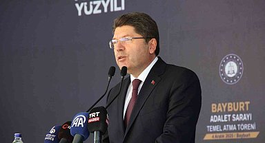 Bakan Tunç: "Yargıyı birilerinin arka bahçesi olmaktan çıkardık, darbeciden kurtardık, milletin yargısı haline getirdik"