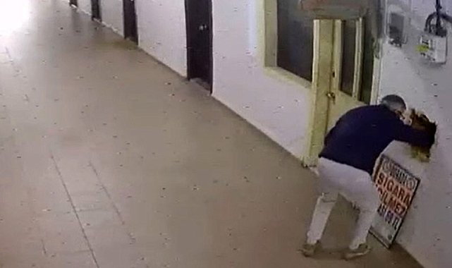 Bakırköy'de akıl almaz 40 bin dolarlık saat hırsızlığı kamerada