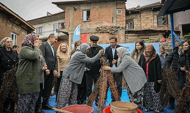 Balıkesir Büyükşehir'den susam üreticilerine destek
